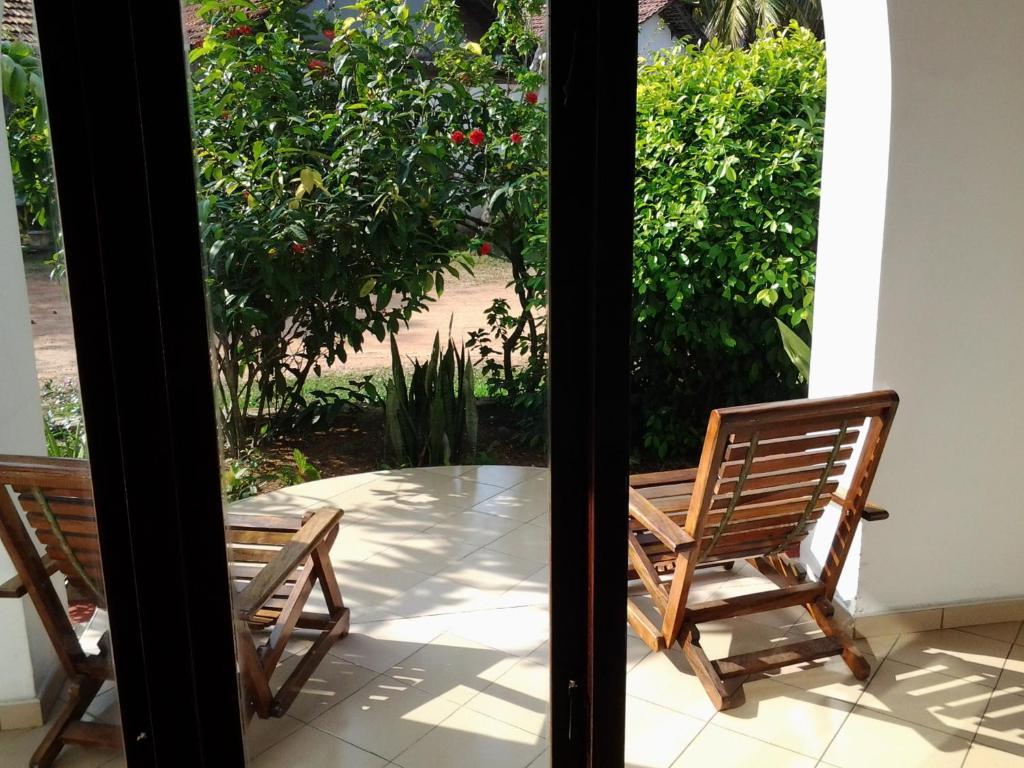 Tandem Guesthouse Hikkaduwa Exterior foto